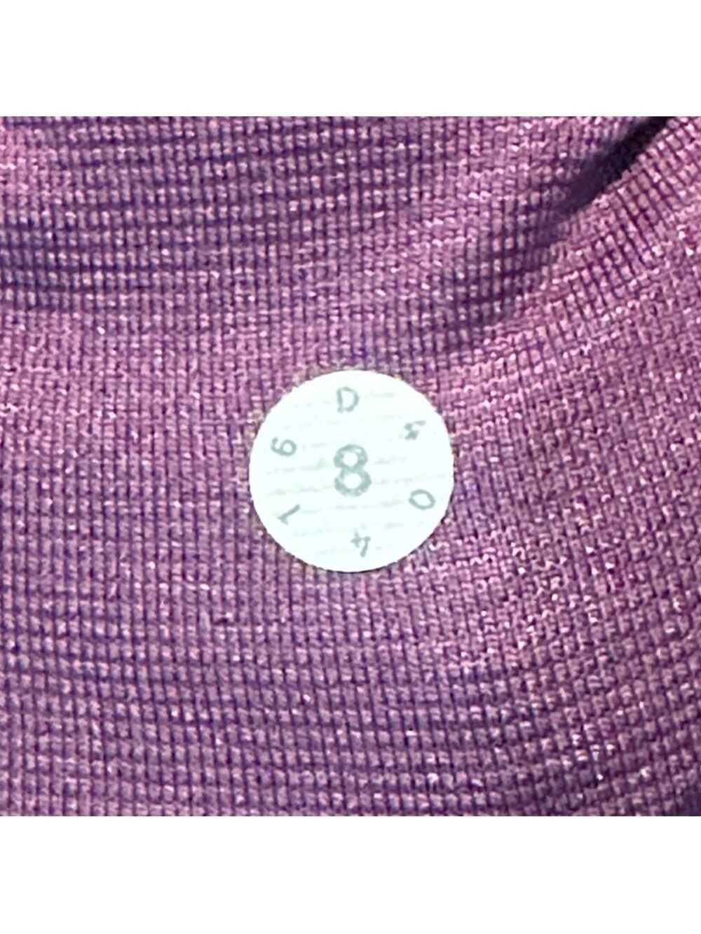 Lululemon - Picture 4 of 8
